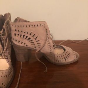 Vince Camuto very comfortable shoes